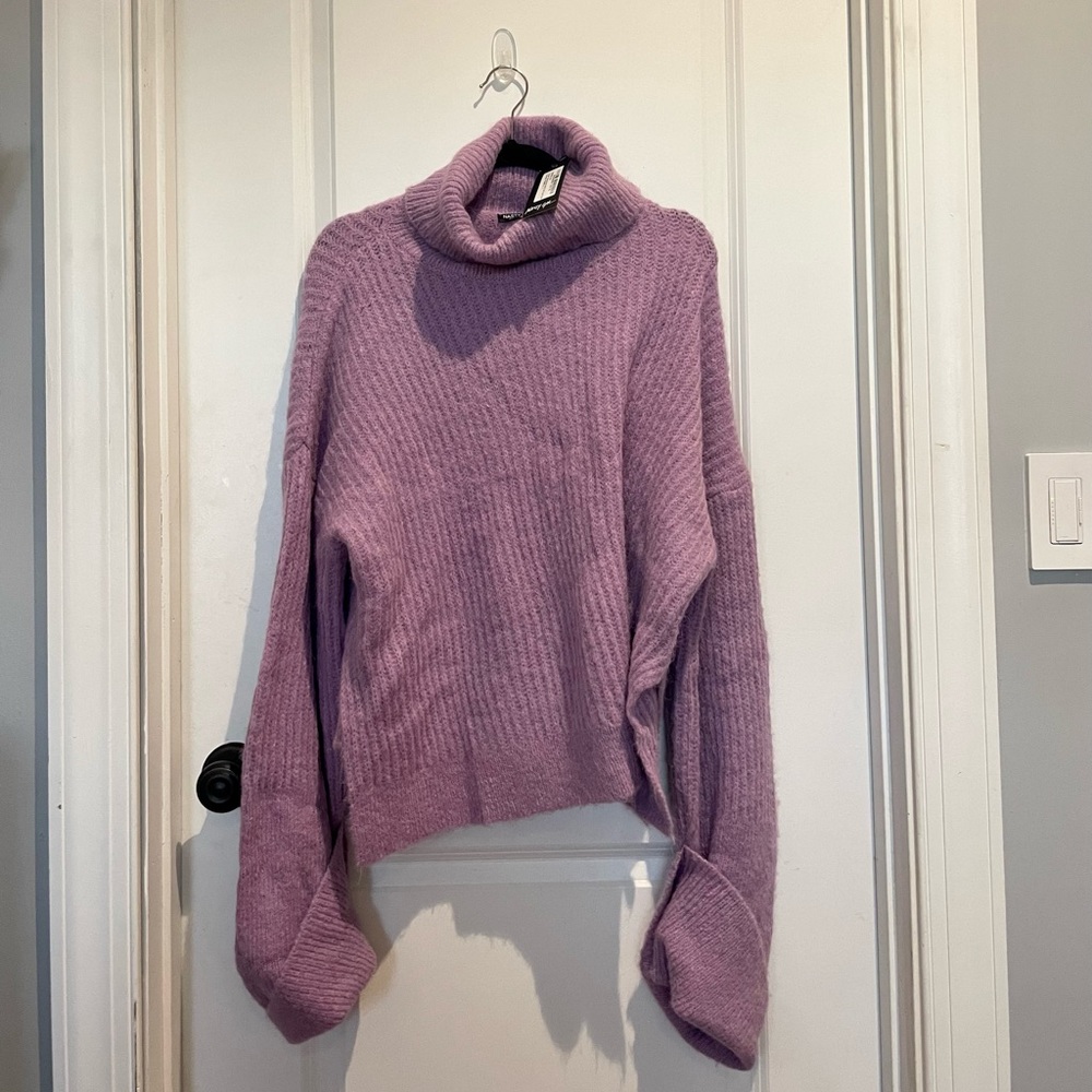 Nasty Gal - Oversized Roll Cuff Turtleneck Sweater